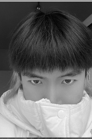 Xuehu Zhang